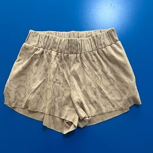 Georgie (Intermix) Shorts. In EXCELLENT condition. Size XS